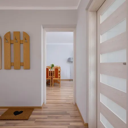 Appartamento Klimatyczny Apartament Z Parkingiem By Renters