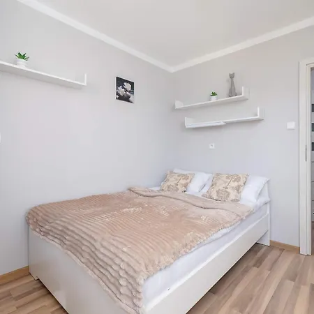 Klimatyczny Apartament Z Parkingiem By Renters Appartamento Wisła